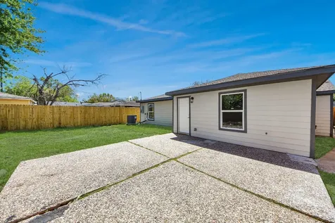 3853 Wentworth Street Houston TX 77004
