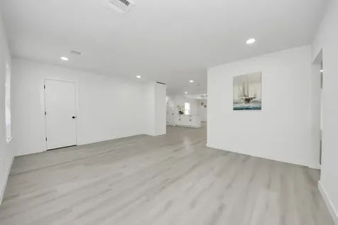 3853 Wentworth Street Houston TX 77004