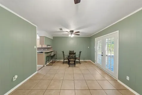1616 Alta Vista Drive Alvin TX 77511