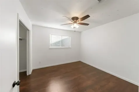 1616 Alta Vista Drive Alvin TX 77511