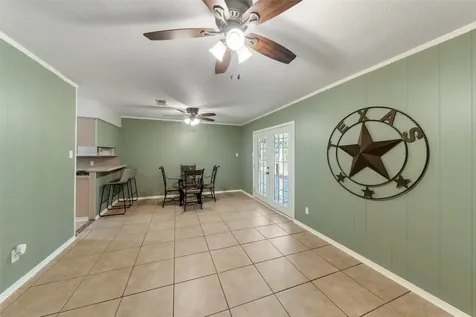 1616 Alta Vista Drive Alvin TX 77511