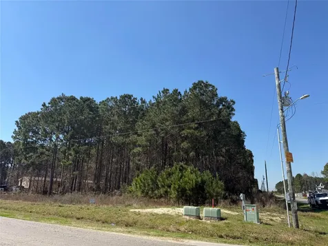 185 County Road 3570 Cleveland TX 77327