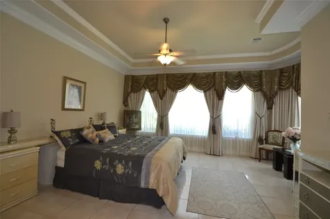 5303 Fenwick Way Court Sugar Land TX 77479