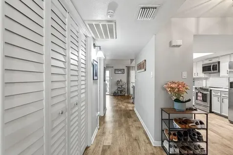5005 Georgi Lane 64 Houston TX 77092