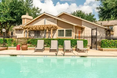 515 S Bender Avenue 504 Humble TX 77338