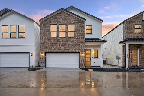 5819 Outer Banks Street Houston TX 77091
