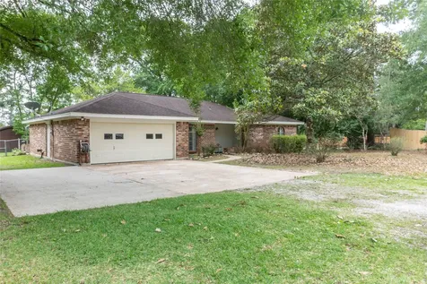 203 Sassafras Village Mills TX 77663