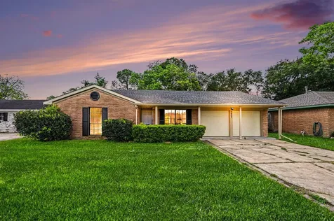 7607 Grape Street Houston TX 77074