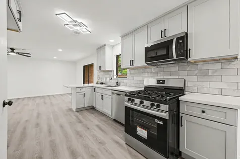 7607 Grape Street Houston TX 77074