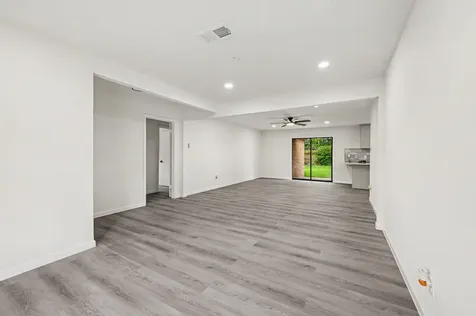 7607 Grape Street Houston TX 77074