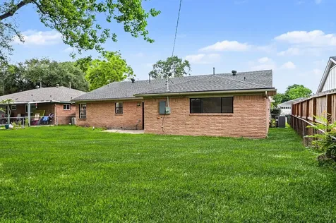 7607 Grape Street Houston TX 77074