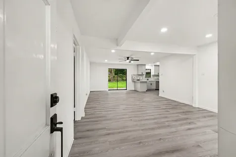 7607 Grape Street Houston TX 77074