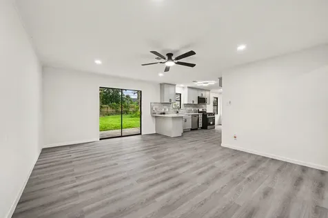 7607 Grape Street Houston TX 77074