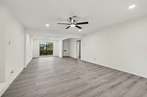 7607 Grape Street Houston TX 77074