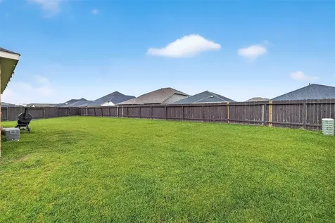 526 Heron Bay Circle La Porte TX 77571
