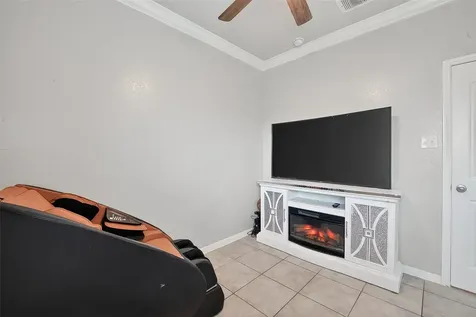 526 Heron Bay Circle La Porte TX 77571