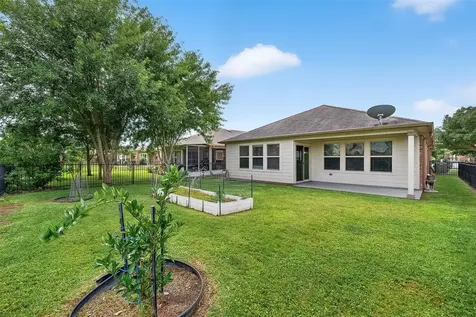 2831 Cone Flower Drive Richmond TX 77469