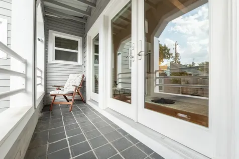 2002 Norfolk Street A Houston TX 77098