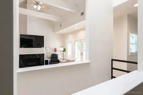 2002 Norfolk Street A Houston TX 77098