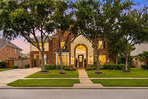 2512 W Ranch Drive Friendswood TX 77546