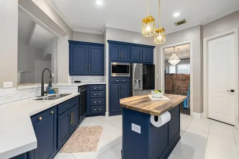 2512 W Ranch Drive Friendswood TX 77546