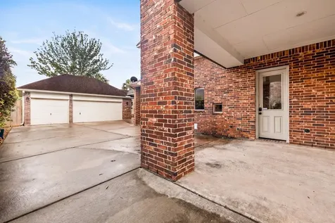 2512 W Ranch Drive Friendswood TX 77546