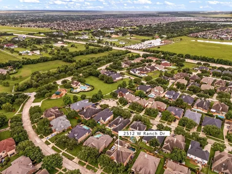 2512 W Ranch Drive Friendswood TX 77546