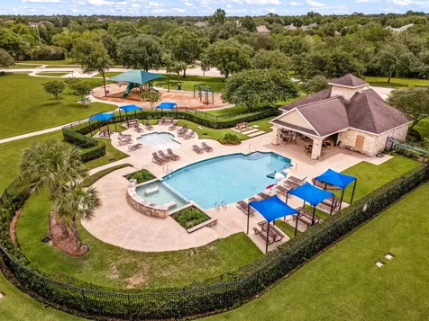 2512 W Ranch Drive Friendswood TX 77546