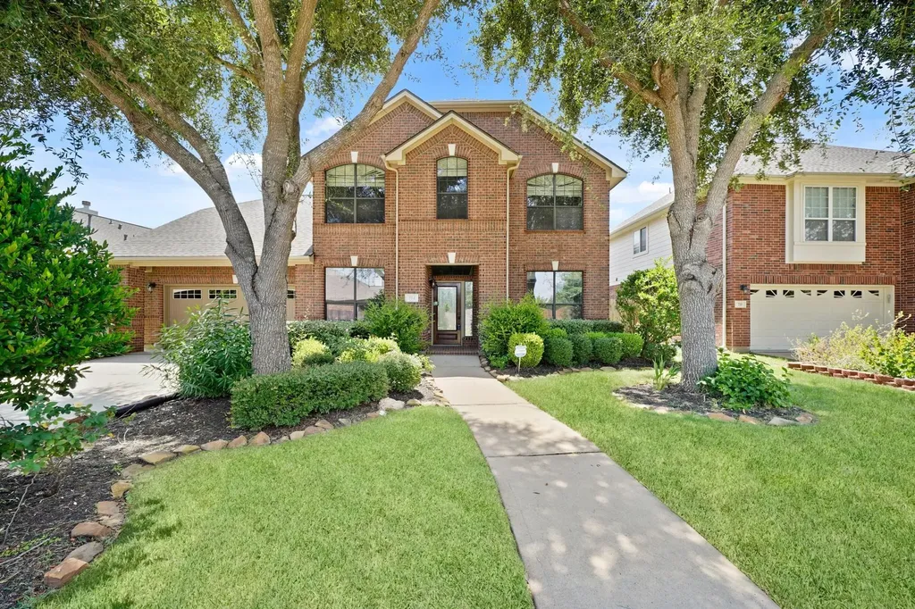 714 Coggins Point Way Sugar Land TX 77479