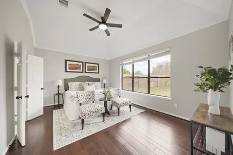 714 Coggins Point Way Sugar Land TX 77479