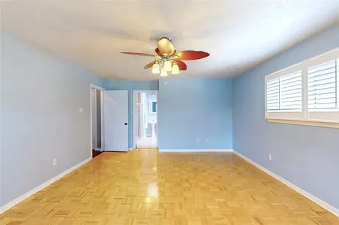 642 N Flamingo Drive Seabrook TX 77586