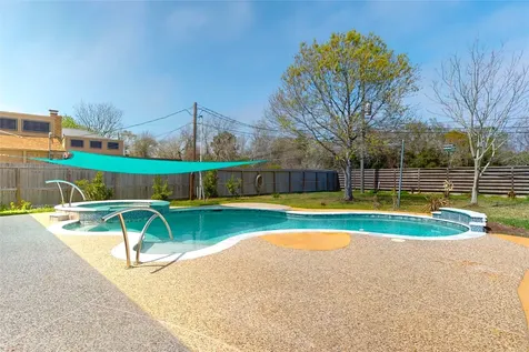 642 N Flamingo Drive Seabrook TX 77586