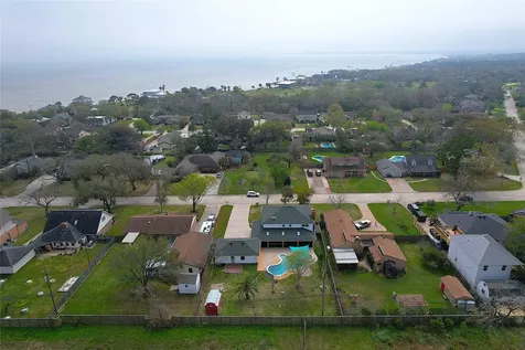 642 N Flamingo Drive Seabrook TX 77586