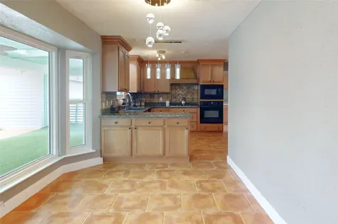 642 N Flamingo Drive Seabrook TX 77586