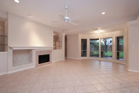 17222 Leeside Drive Tomball TX 77377