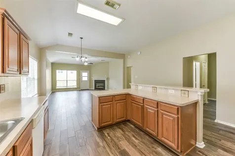 9127 Willow Crossing Drive Houston TX 77064