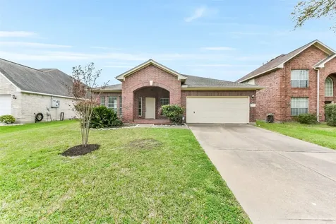 9127 Willow Crossing Drive Houston TX 77064