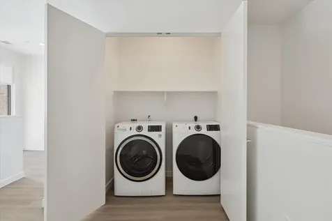 1 Riva Row 165 The Woodlands TX 77380