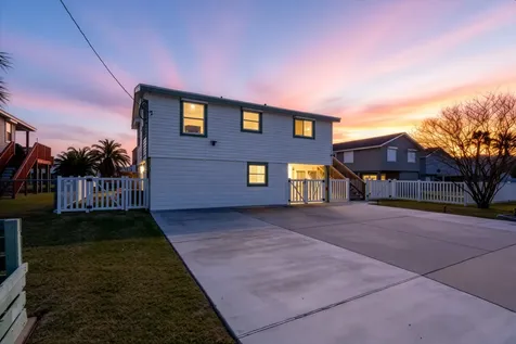 16531 Nassau Way Jamaica Beach TX 77554