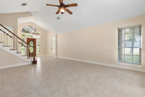 10514 Crestwater Circle Magnolia TX 77354