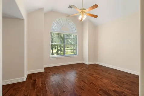 10514 Crestwater Circle Magnolia TX 77354