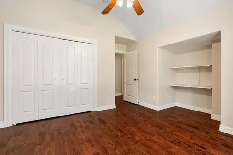 10514 Crestwater Circle Magnolia TX 77354