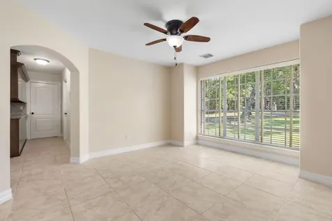 10514 Crestwater Circle Magnolia TX 77354
