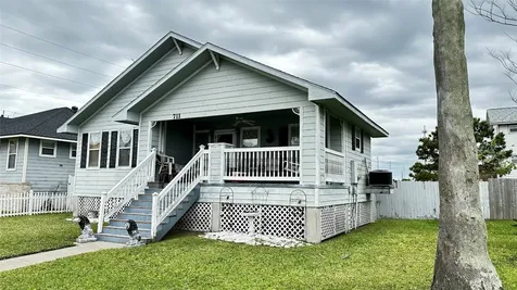 711 31st Street Galveston TX 77550