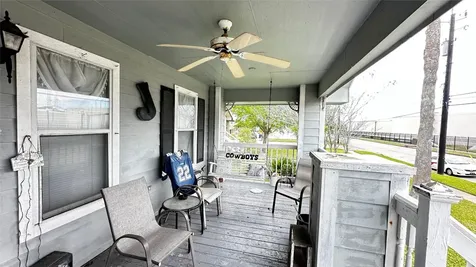 711 31st Street Galveston TX 77550