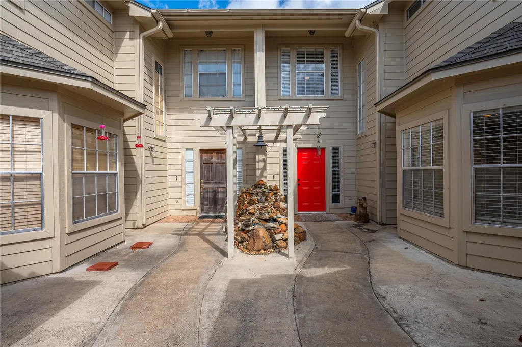 2060 Glencove Drive Seabrook TX 77586