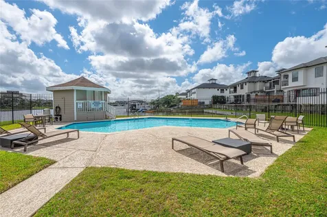 2060 Glencove Drive Seabrook TX 77586