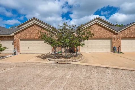 2060 Glencove Drive Seabrook TX 77586