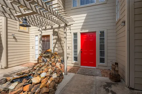 2060 Glencove Drive Seabrook TX 77586