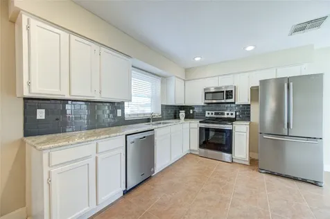 2122 Highland Hills Drive Sugar Land TX 77478